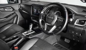 Isuzu D-Max 1.9 TD V-Cross Double Cab Pickup Auto 4WD EU6 4dr  VAT Q full